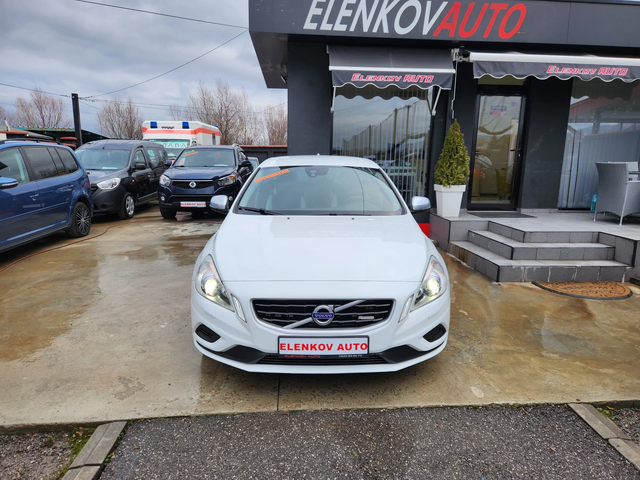 Volvo V60 R-design D4-1.6T-180к.с EURO 5-АВТОМАТИК-ШВЕЙЦАРИЯ - автомобили, коли, обяви за нови и употребявани 1