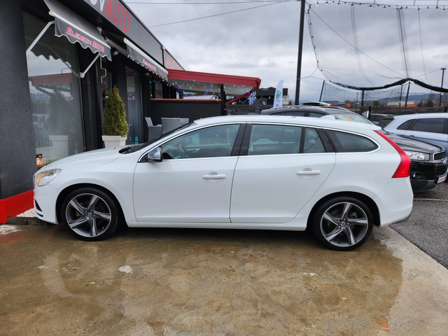 Volvo V60 R-design D4-1.6T-180к.с EURO 5-АВТОМАТИК-ШВЕЙЦАРИЯ - автомобили, коли, обяви за нови и употребявани 3