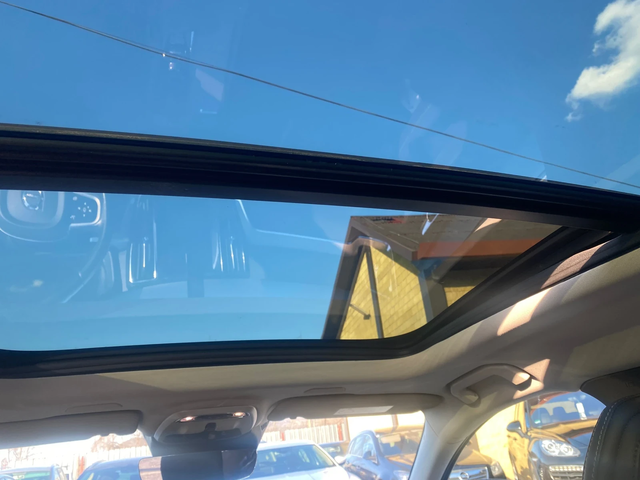 Volvo V60 2.0 D4 4X4 200kc. - автомобили, коли, обяви за нови и употребявани 12