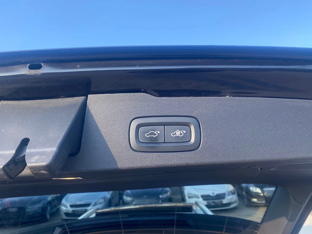 Volvo V60 2.0 D4 4X4 200kc. - автомобили, коли, обяви за нови и употребявани 16