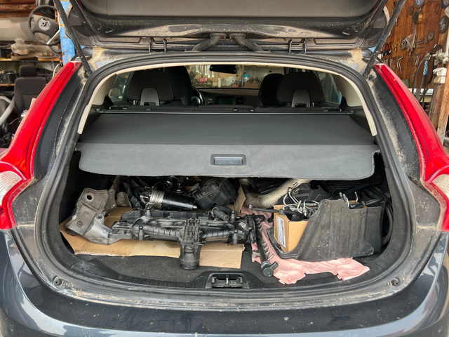 Volvo V60 D3-163к.с - автомобили, коли, обяви за нови и употребявани 9