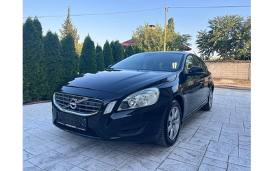 volvo-v60 - 0