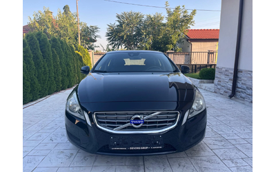 volvo-v60 - 1