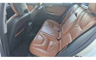 Volvo V60 2.0 диз 163к.с. - автомобили, коли, обяви за нови и употребявани 12