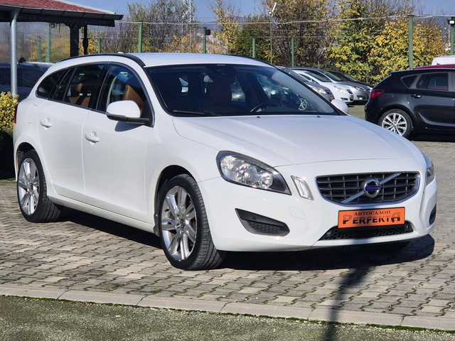 Volvo V60 2.0 диз 163к.с. - автомобили, коли, обяви за нови и употребявани 4