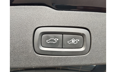 Volvo V60 2.0D R-Line - автомобили, коли, обяви за нови и употребявани 13