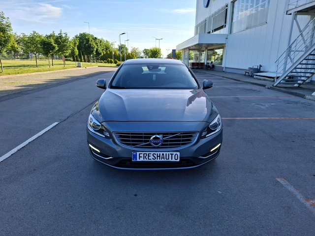 Volvo V60 2.4D6 TWIN ENGIN 4x4 - автомобили, коли, обяви за нови и употребявани 0