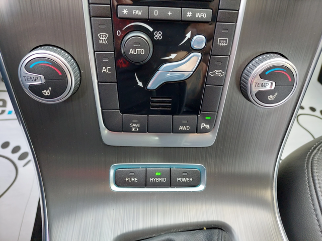 Volvo V60 2.4D6 TWIN ENGIN 4x4 - автомобили, коли, обяви за нови и употребявани 10