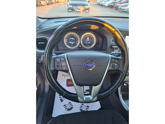 Volvo V60 2, 0 D4 Summum Geartronic - автомобили, коли, обяви за нови и употребявани 13
