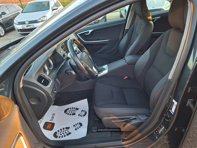 Volvo V60 2, 0 D4 Summum Geartronic - автомобили, коли, обяви за нови и употребявани 15