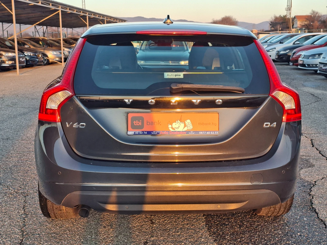 Volvo V60 2, 0 D4 Summum Geartronic - автомобили, коли, обяви за нови и употребявани 5