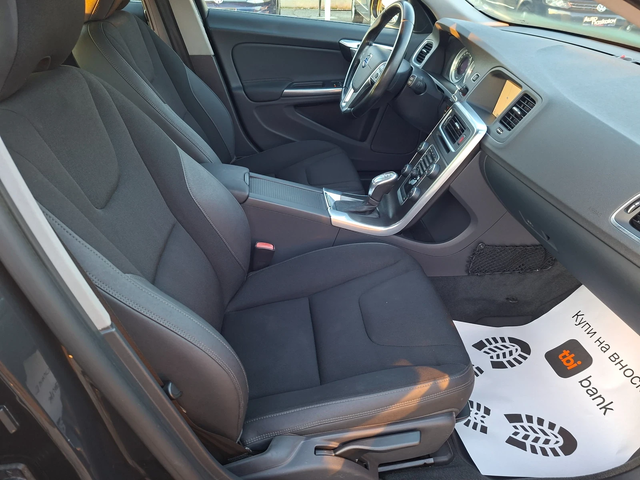 Volvo V60 2, 0 D4 Summum Geartronic - автомобили, коли, обяви за нови и употребявани 9