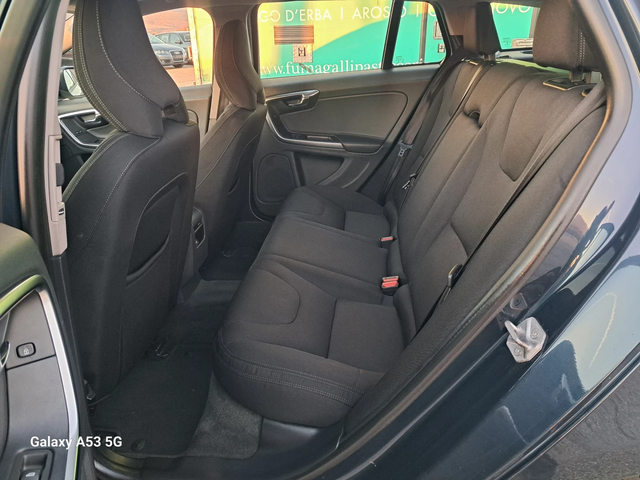 Volvo V60 1, 6 D2 - автомобили, коли, обяви за нови и употребявани 13