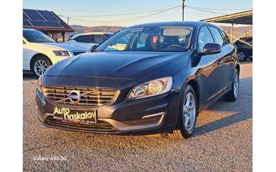 Volvo V60 1, 6 D2 - автомобили, коли, обяви за нови и употребявани 16