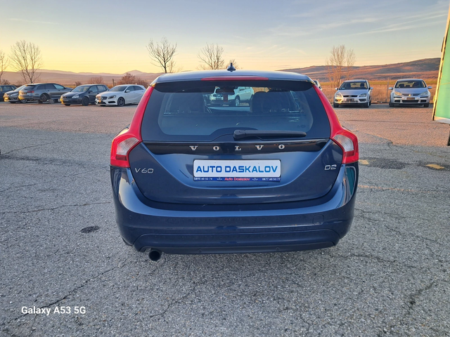 Volvo V60 1, 6 D2 - автомобили, коли, обяви за нови и употребявани 5