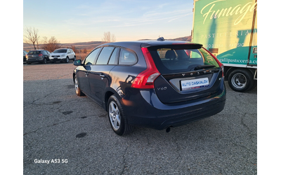 Volvo V60 1, 6 D2 - автомобили, коли, обяви за нови и употребявани 6