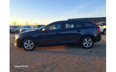 Volvo V60 1, 6 D2 - автомобили, коли, обяви за нови и употребявани 7