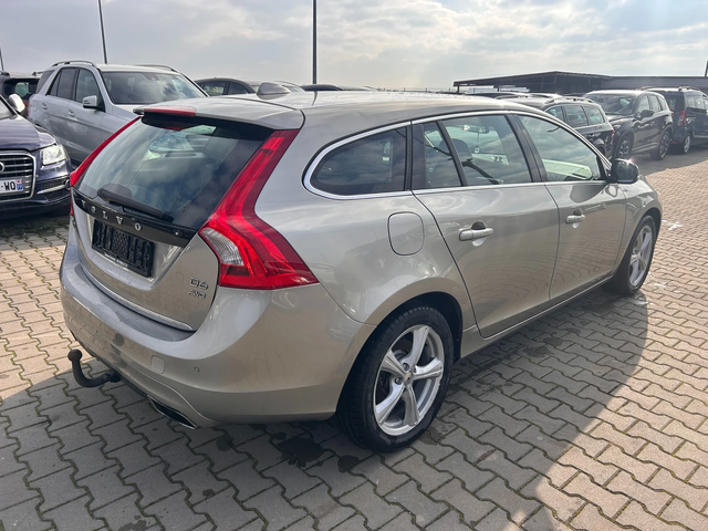 Volvo V60 2.4D6 PLUG-IN-HYBRID AWD AVTOMAT/KOJA EURO 6 - автомобили, коли, обяви за нови и употребявани 5