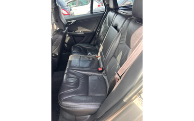 Volvo V60 2.4D6 PLUG-IN-HYBRID AWD AVTOMAT/KOJA EURO 6 - автомобили, коли, обяви за нови и употребявани 9