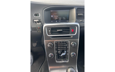 Volvo V60 1.6i NAVI EURO 5 - автомобили, коли, обяви за нови и употребявани 11