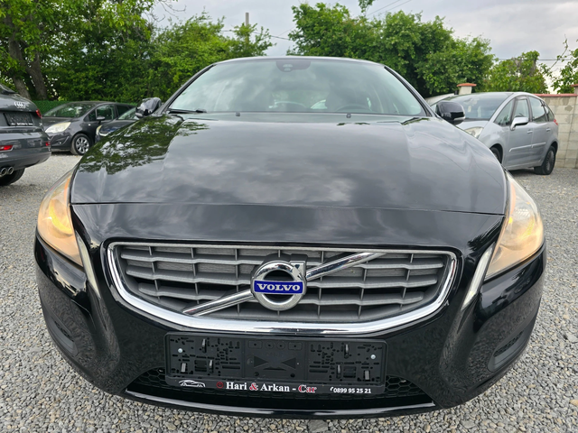 Volvo V60 2.0D3-ЕВРО 5В-АВТОМАТИК-НАВИГАЦИЯ - автомобили, коли, обяви за нови и употребявани 1