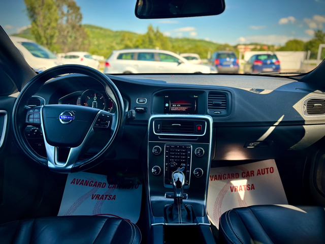 Volvo V60 - автомобили, коли, обяви за нови и употребявани 6