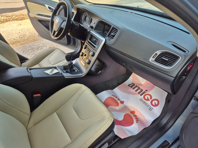 Volvo V60 2.0D 163k.s - автомобили, коли, обяви за нови и употребявани 10