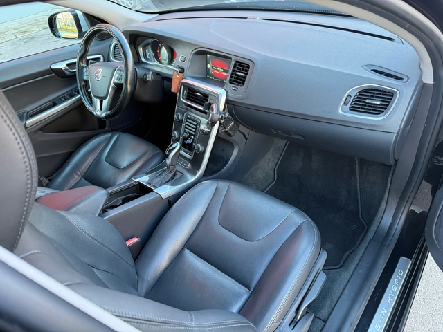 Volvo V60 2.4* PLUG-IN-HYB* 4х4* ПОДГРЕВ* АВТОПИЛОТ* ШИБИДАХ - автомобили, коли, обяви за нови и употребявани 14