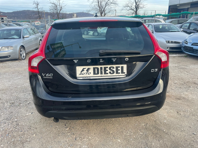 Volvo V60 2.0D3-AVTOMAT - автомобили, коли, обяви за нови и употребявани 7