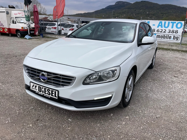 Volvo V60 2.0TDI-150-FEIS-ITALIA - автомобили, коли, обяви за нови и употребявани 0