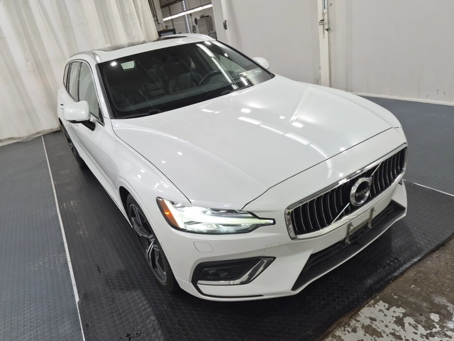 Volvo V60 T6 Inscription AWD - автомобили, коли, обяви за нови и употребявани 1