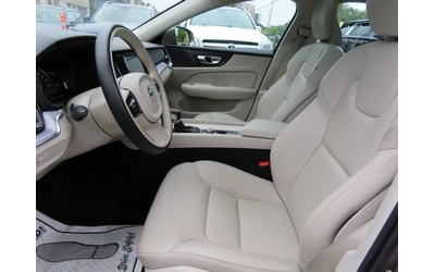 Volvo V60 T5 Momentum - автомобили, коли, обяви за нови и употребявани 11