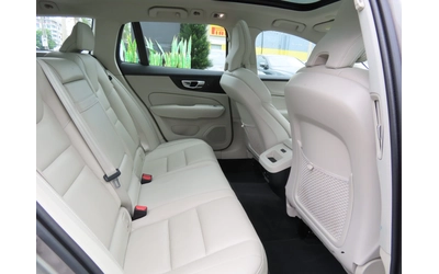 Volvo V60 T5 Momentum - автомобили, коли, обяви за нови и употребявани 8