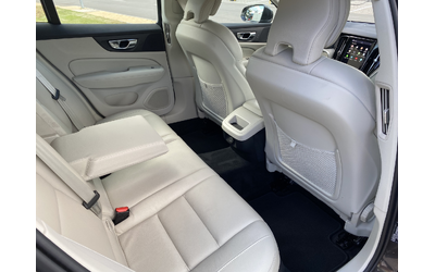 Volvo V60 B4 / Start/ DCT 7/ НАЛИЧЕН ! - автомобили, коли, обяви за нови и употребявани 12