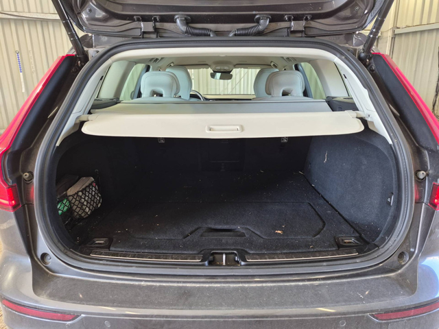 Volvo V60 B4 / Start/ DCT 7/ Очакван ! - автомобили, коли, обяви за нови и употребявани 4