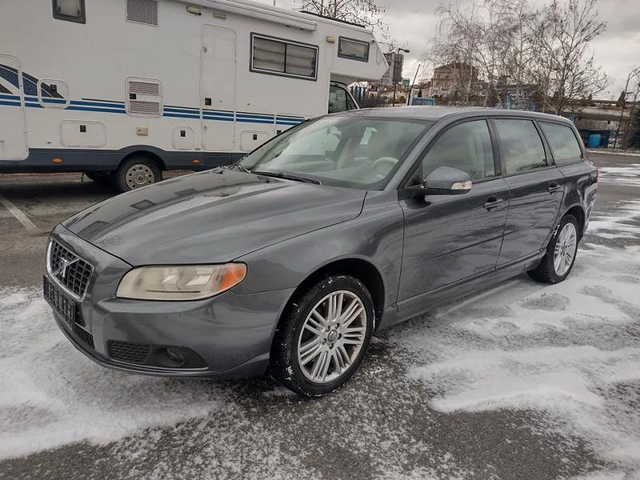 Volvo V70 2, 4 D5 185ps КОЖА - автомобили, коли, обяви за нови и употребявани 1