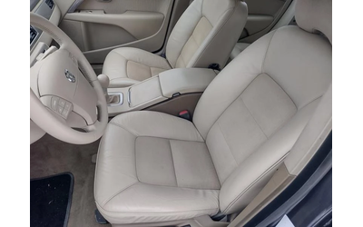 Volvo V70 2, 4 D5 185ps КОЖА - автомобили, коли, обяви за нови и употребявани 6