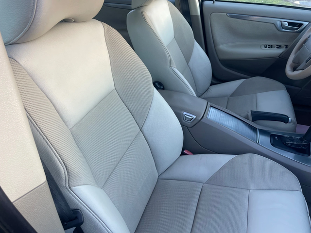 Volvo V70 2.4TDI-185-AVTOMAT-ITALIA - автомобили, коли, обяви за нови и употребявани 5