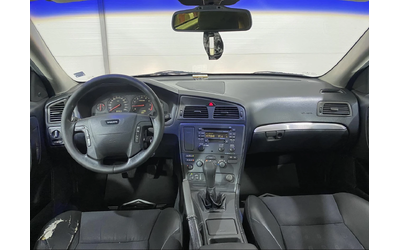 Volvo V70 2.4 - автомобили, коли, обяви за нови и употребявани 6