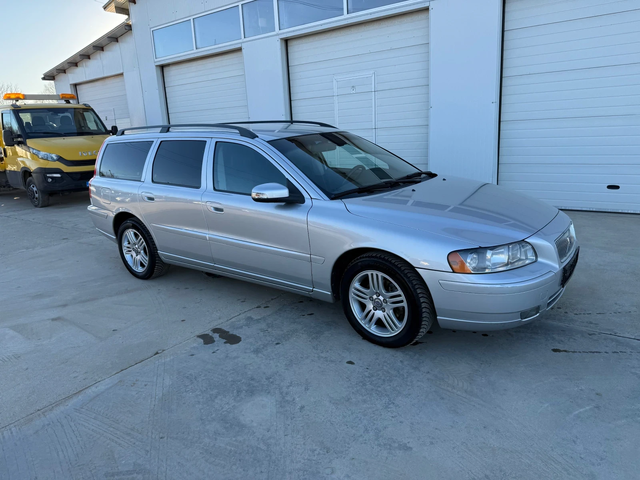 Volvo V70 2.4i 140k.c * Bi-Fuel* UNIKAT* - автомобили, коли, обяви за нови и употребявани 12