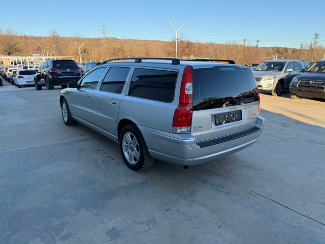 Volvo V70 2.4i 140k.c * Bi-Fuel* UNIKAT* - автомобили, коли, обяви за нови и употребявани 5