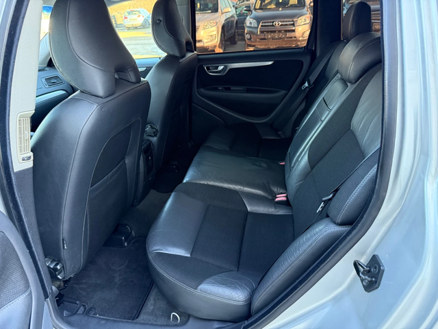 Volvo V70 2.4i 140k.c * Bi-Fuel* UNIKAT* - автомобили, коли, обяви за нови и употребявани 8