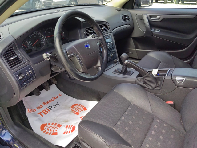 Volvo V70 2.4d D5* NOVA* UNIKAT - автомобили, коли, обяви за нови и употребявани 5
