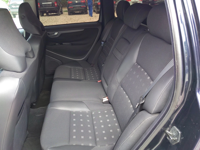 Volvo V70 2.4d D5* NOVA* UNIKAT - автомобили, коли, обяви за нови и употребявани 7