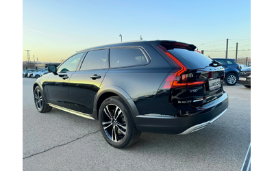 volvo-v90-cross-country - 3