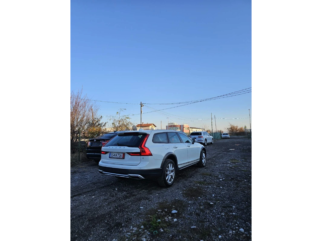 Volvo V90 Cross Country Volvo V90 -2.0 T6 AWD/ 2018/ 320 hp/ - автомобили, коли, обяви за нови и употребявани 3