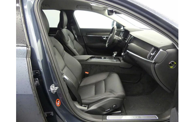 volvo-v90-cross-country - 1