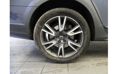 volvo-v90-cross-country - 3