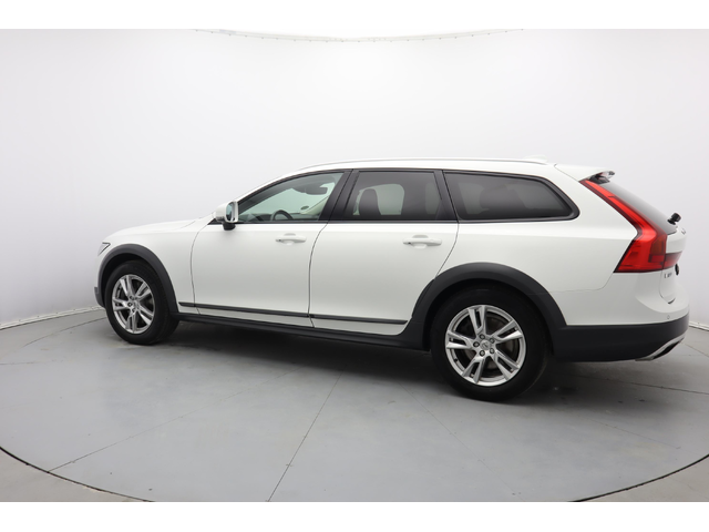 Volvo V90 Cross Country - автомобили, коли, обяви за нови и употребявани 13