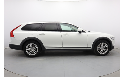Volvo V90 Cross Country - автомобили, коли, обяви за нови и употребявани 29